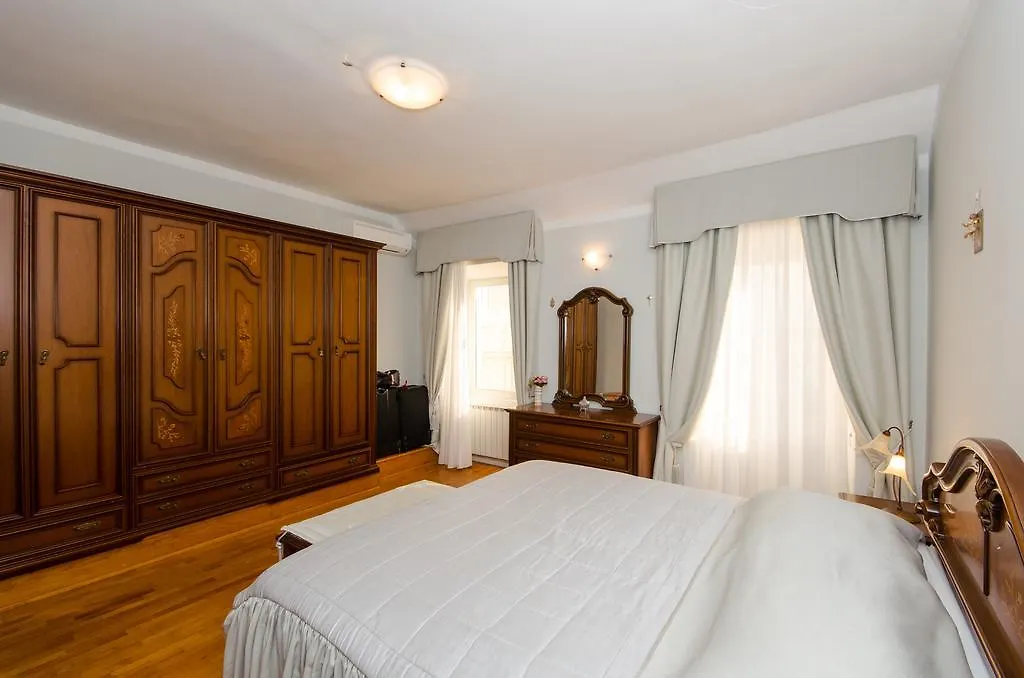 Apartment Noemi Rovinj